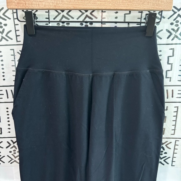 Carbon38 Joggers - Picture 2 of 6